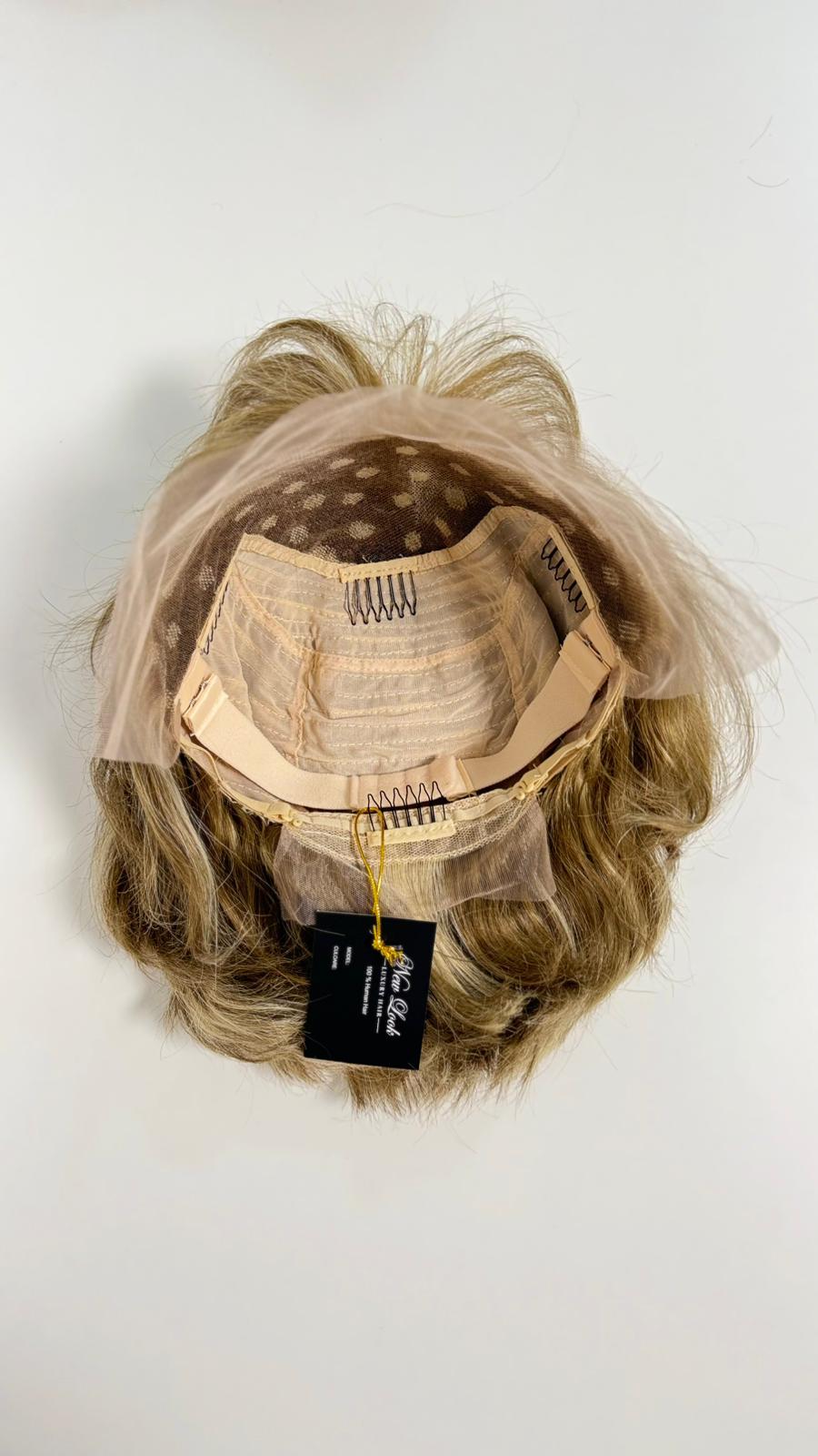 Perucă Scurtă "Chic Pixie" din Păr 100% Natural – Blond Miere cu Lace Front